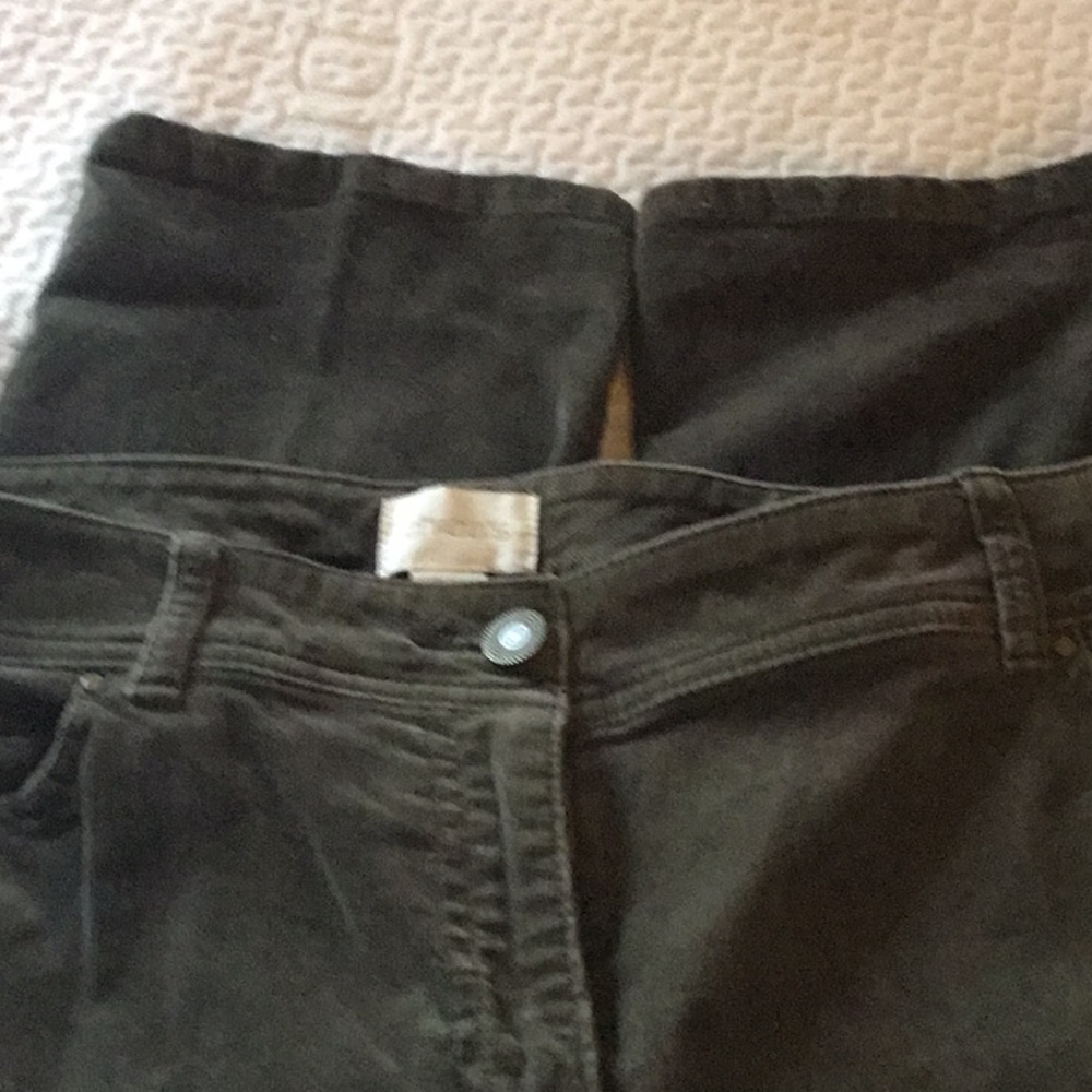 Chico’s Ladies corduroy straight legged pants